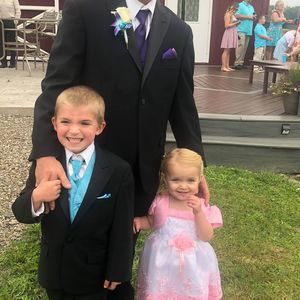 Meet your Posher, Adam